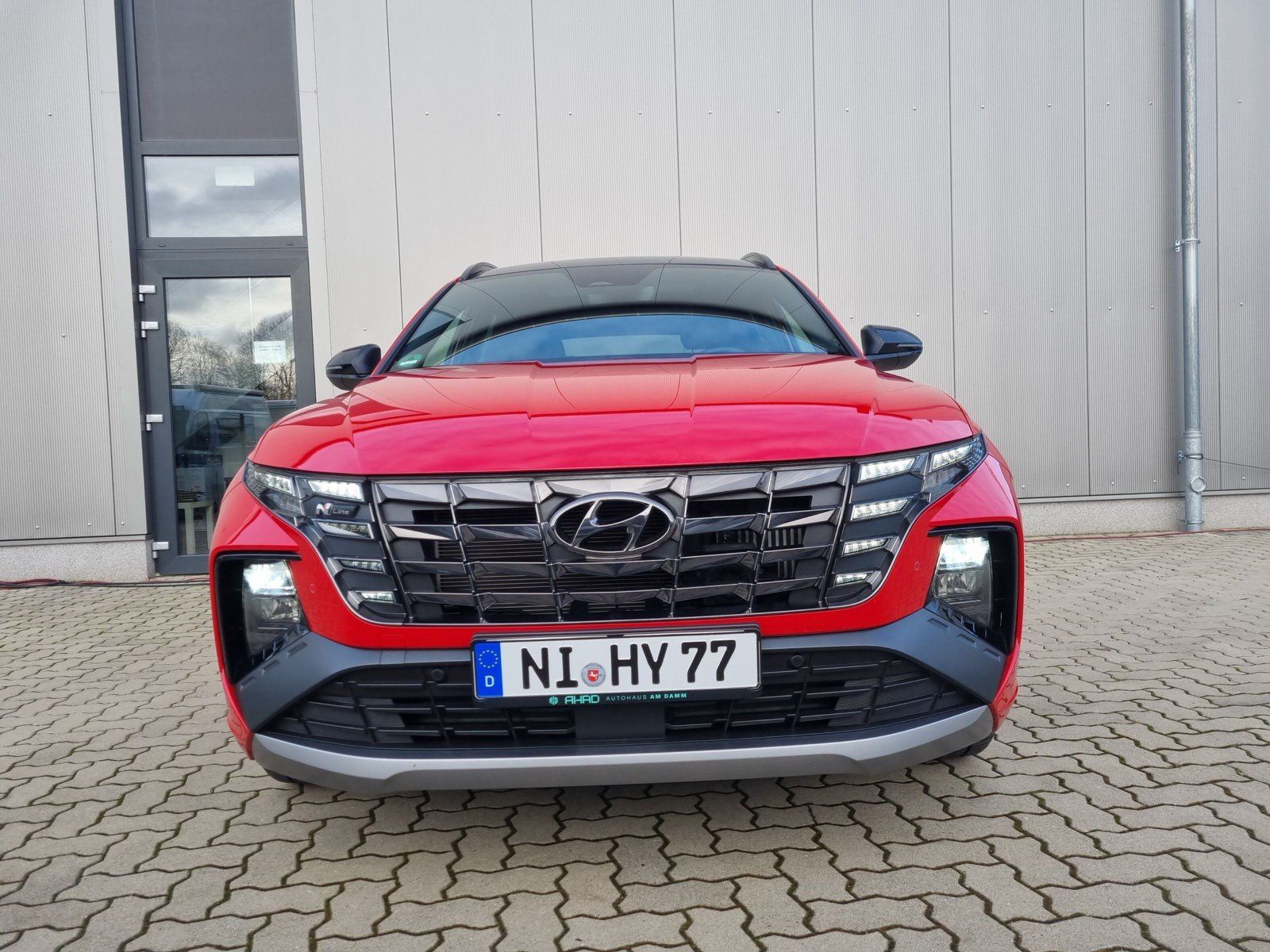 Fahrzeugabbildung Hyundai TUCSON Hybrid 1.6 2WD AT N LINE PANORAMADACH