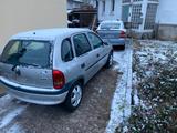 Opel Corsa B Automatik mit neuen Tuev   Und 5 T... - Opel Corsa aus 2000: B