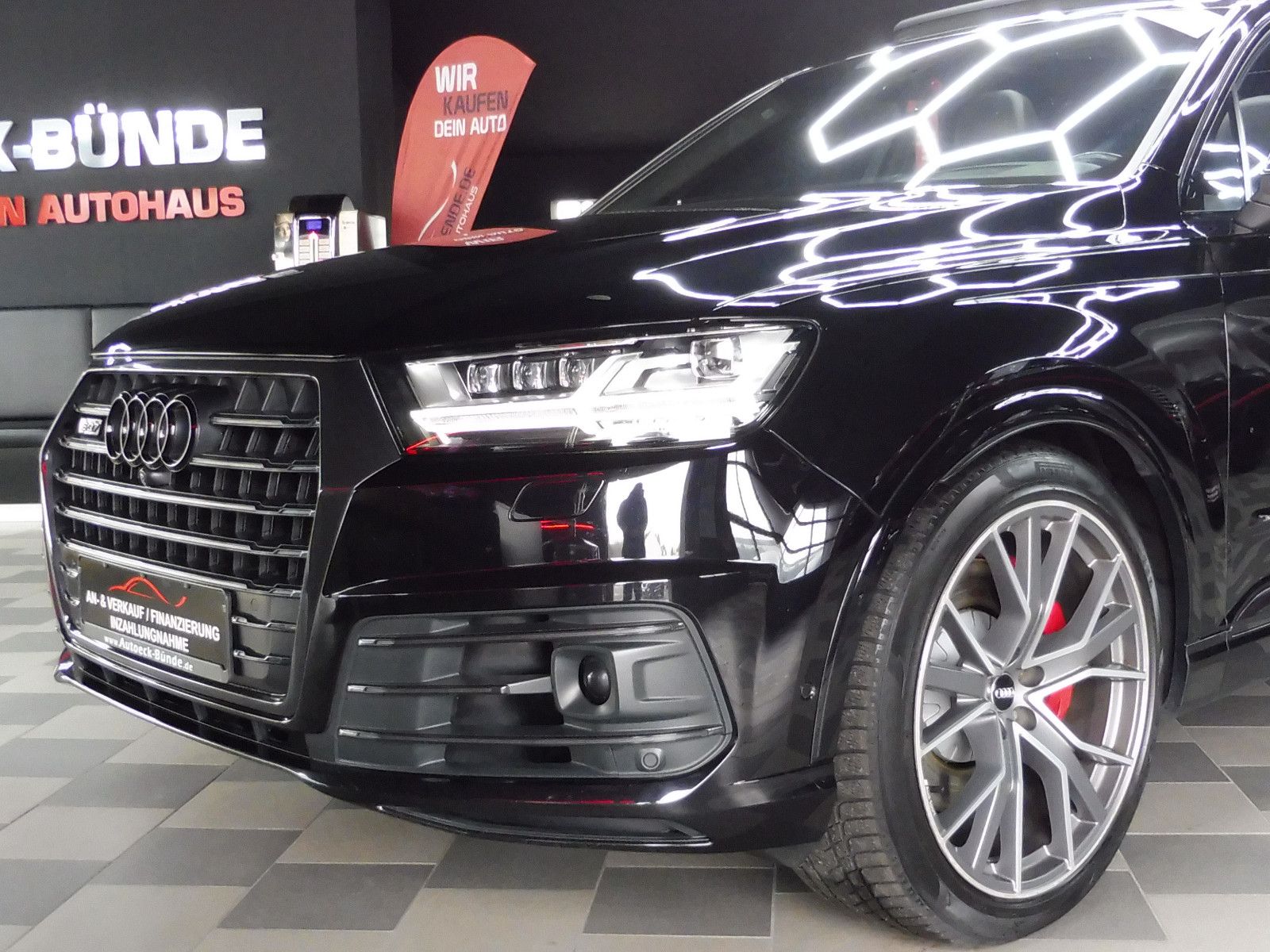 AUDI SQ7 4.0 TDI quattro Matrix/Pano/Head-up
