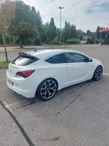 Opel Astra J GTC OPC 2.0 Turbo 206kW 280PS Weiß - Opel Astra: Opc