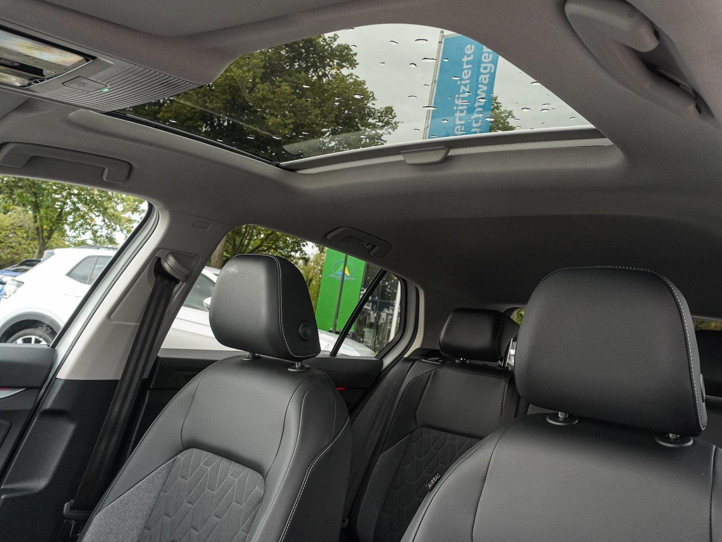 Volkswagen Golf 1.5 eTSI DSG Life Energy PANO AHK NAVI LHZ, миниатюра 8