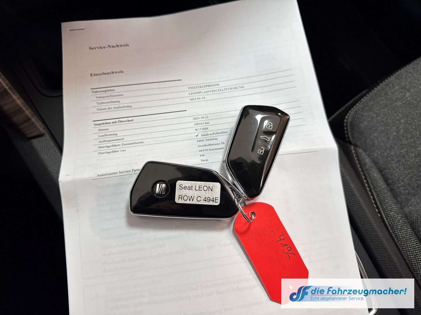 Fahrzeugabbildung SEAT Leon Sportstourer Xcellence e-HYBRID Navi Digita