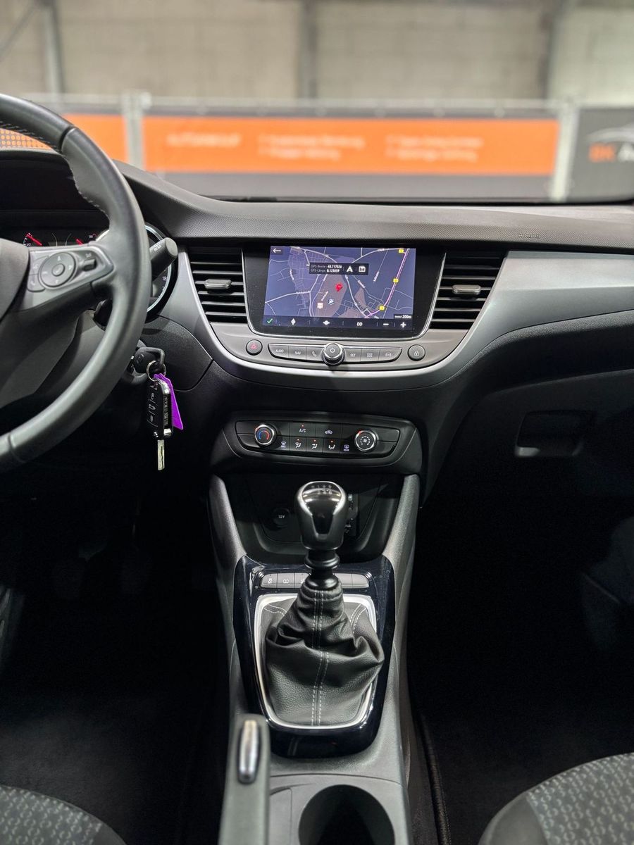 Fahrzeugabbildung Opel Crossland X 1.2 Turbo Enjoy#LED#Navi#Klima