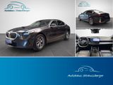 BMW 520d xDrive ACC HuD QI 4Z RFK KZU StHz Memory - BMW 520: 520d