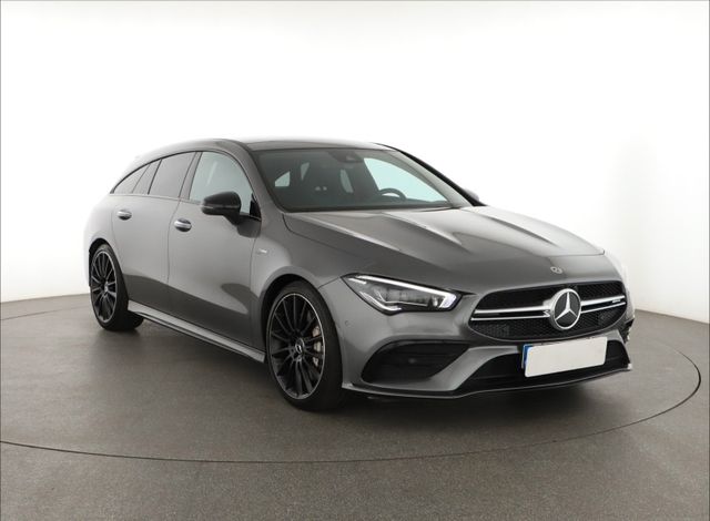 Mercedes-Benz CLA 35  shooting brake 35 AMG 2023 AMG Paket,