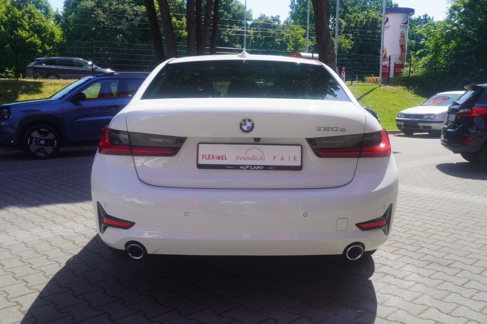 BMW 320e Advantage LED ACC Totwinkel Keyless-Go Navi foto 7