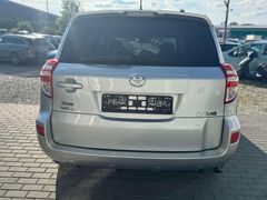 Fahrzeugabbildung Toyota RAV 4 2.0 4x2 Sol AHK SCHECKHEFTGEPFLEGT