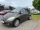 Mercedes-Benz A 180 A -Klasse PANO/SHZ/TEMP - gebrauchte Mercedes-Benz A-Klasse aus dem Jahr 2011