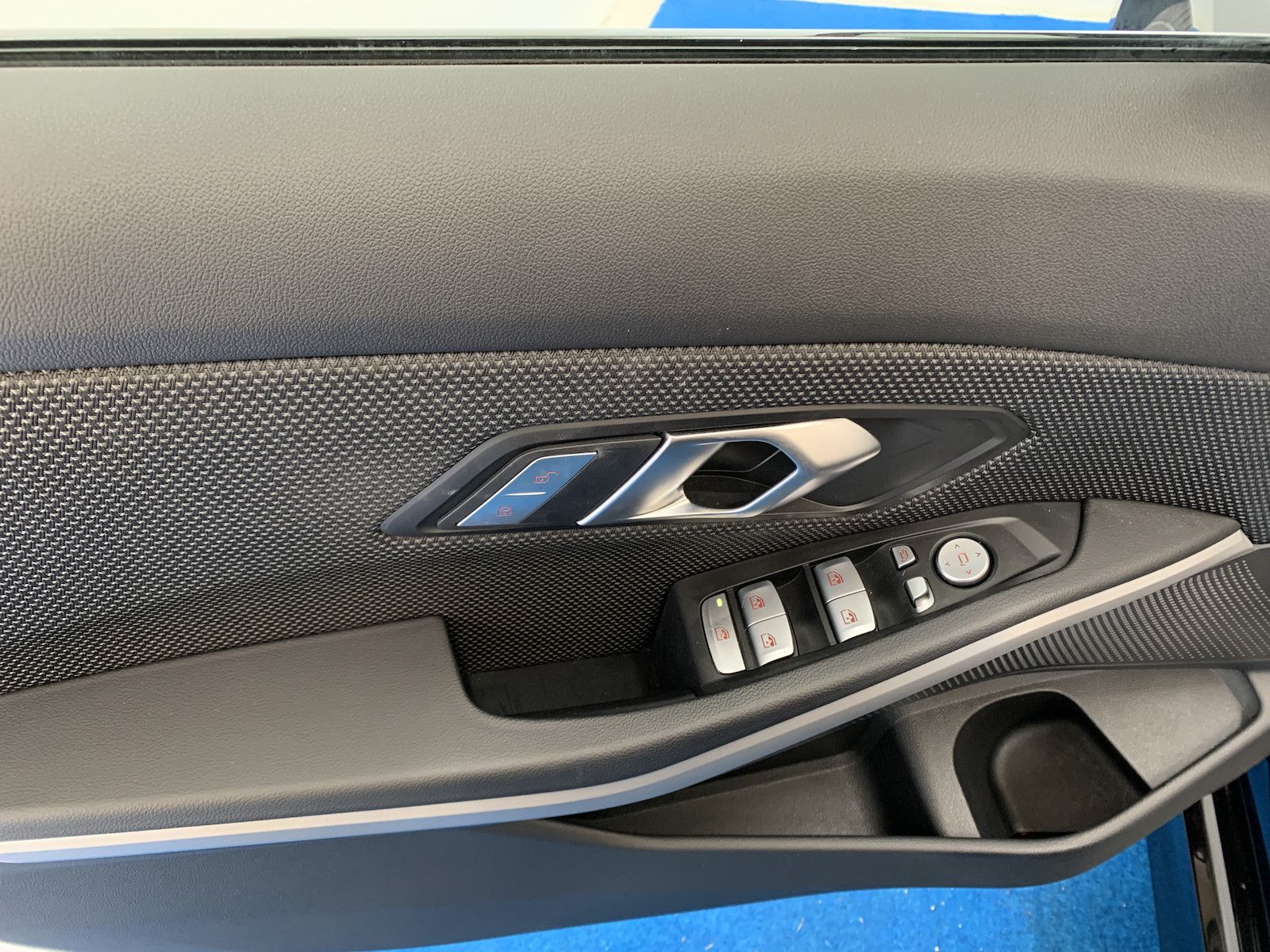 BMW 320 Curved HUD SHZ PDC Apple 8fach foto 23
