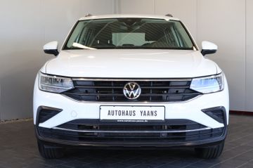 Volkswagen Tiguan - 2