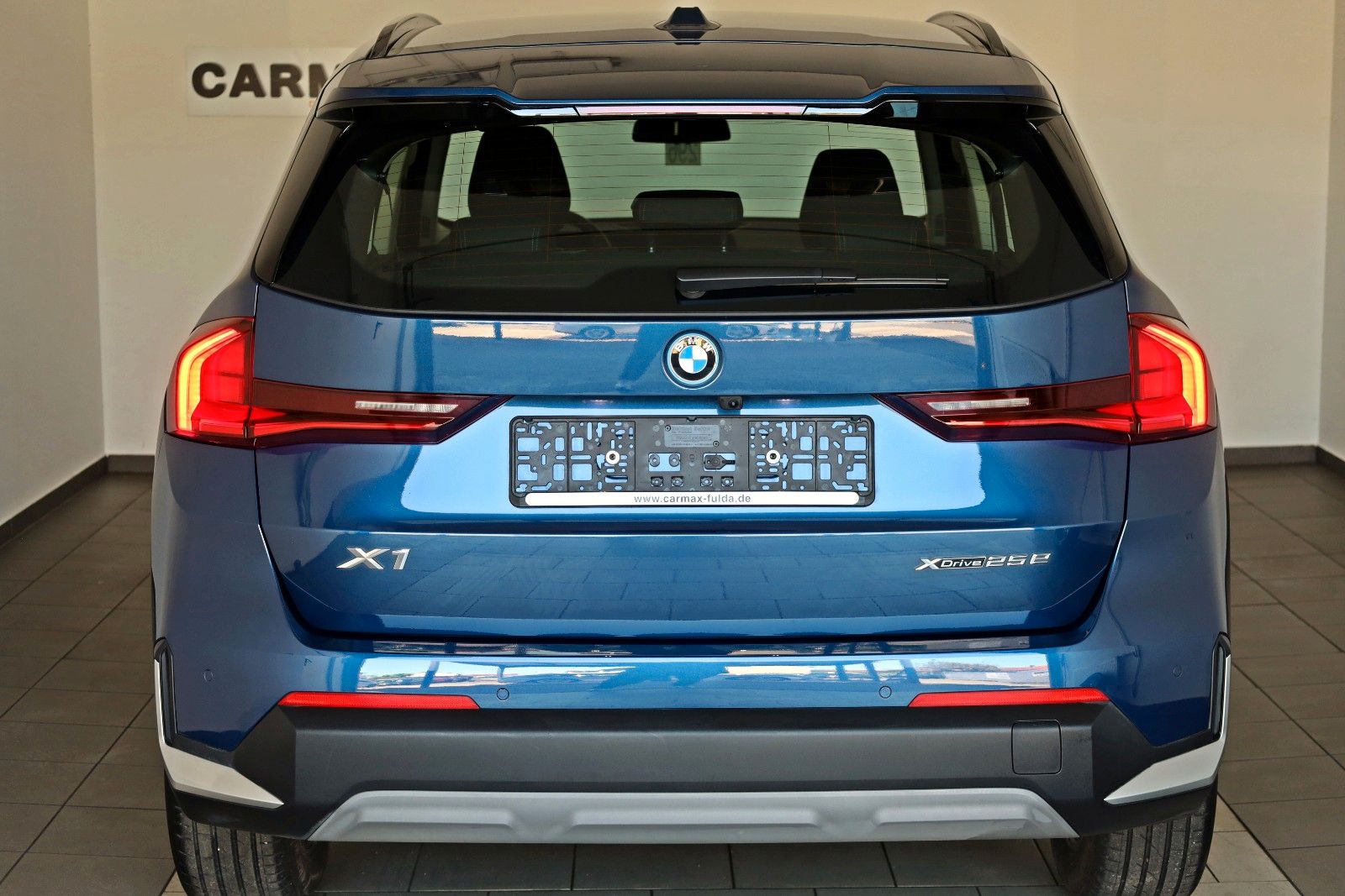 Fahrzeugabbildung BMW X1 xDrive25e,Navi,LED,Kamera,SH,CarPlay