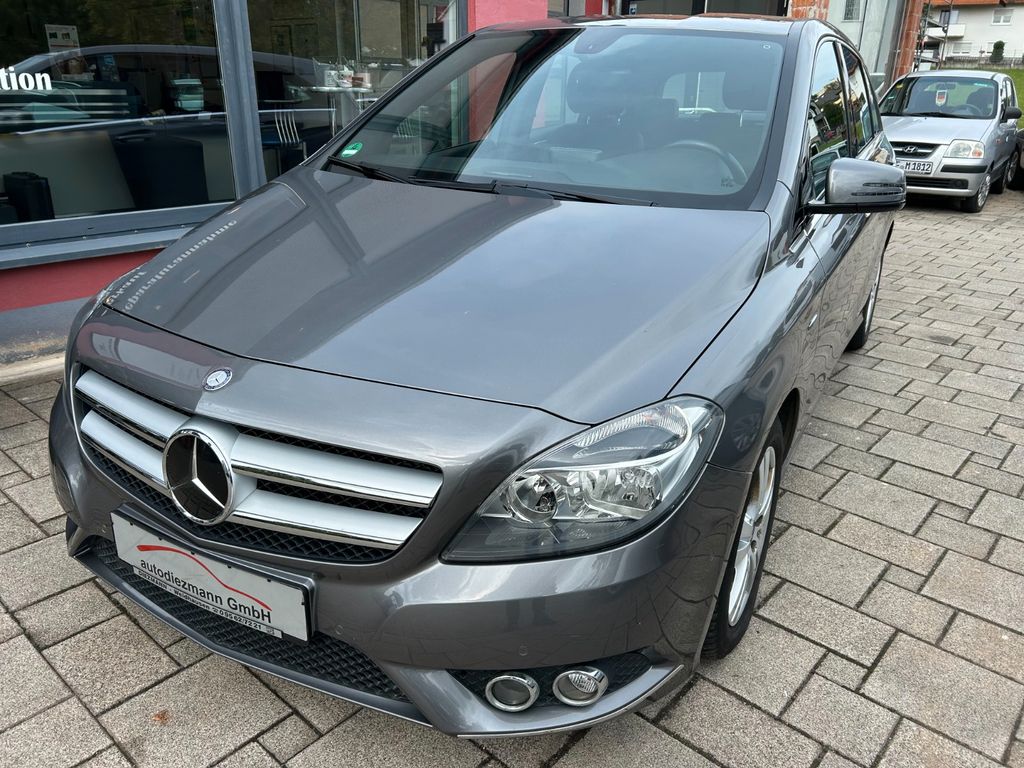 MERCEDES-BENZ B 200 B 200 Automatik Navi Easy-Vario Alu PTS Sport-Pa