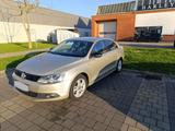 Volkswagen VW JETTA  TSI 1.4 DSG - Volkswagen Jetta in Frankfurt (Main)