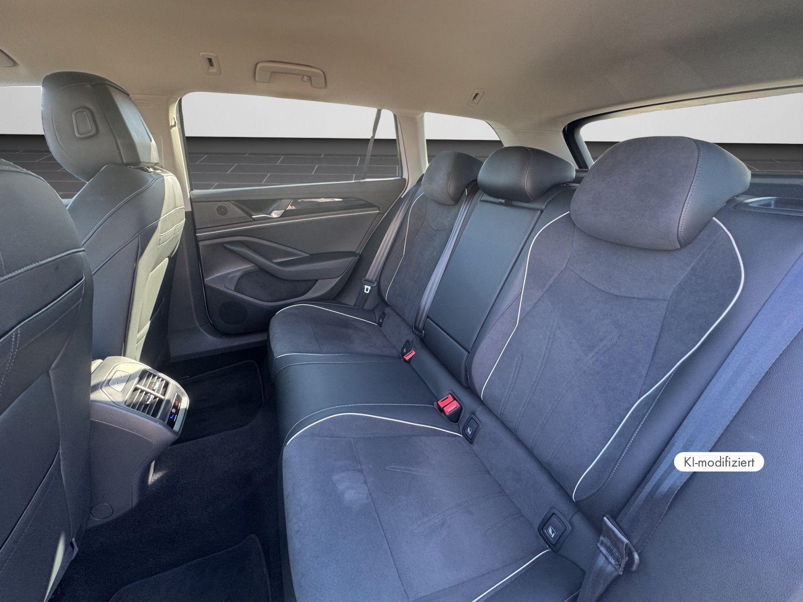 Volkswagen Passat Variant - Bild 16
