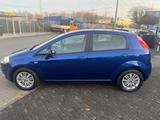 Fiat Punto 1.4 16V Dynamic - Fiat Punto: Blau