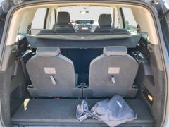 CITROEN Grand C4 Picasso PT 130 Selection Navi *7 Sitze*