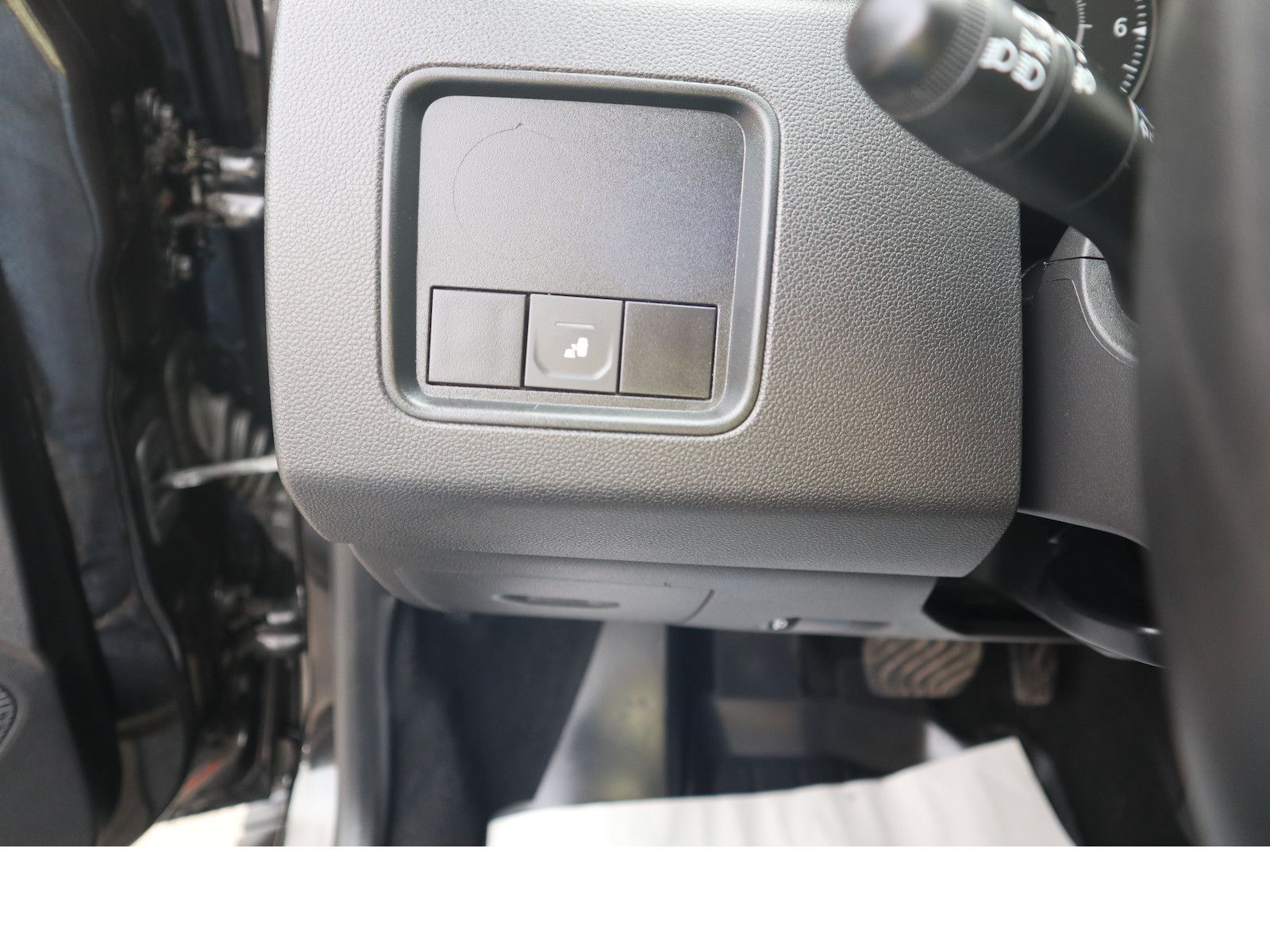 Fahrzeugabbildung Dacia Duster II Extreme 1hd Navi Tempo Scheckheftgepfl