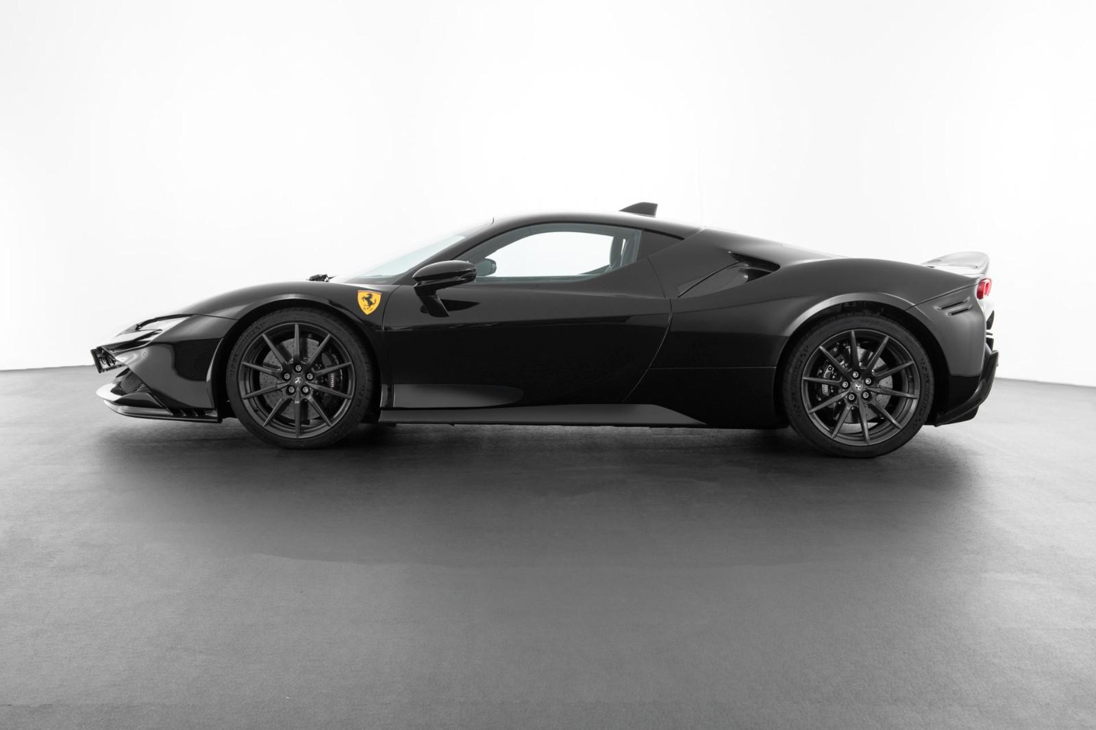 Ferrari SF90 Stradale