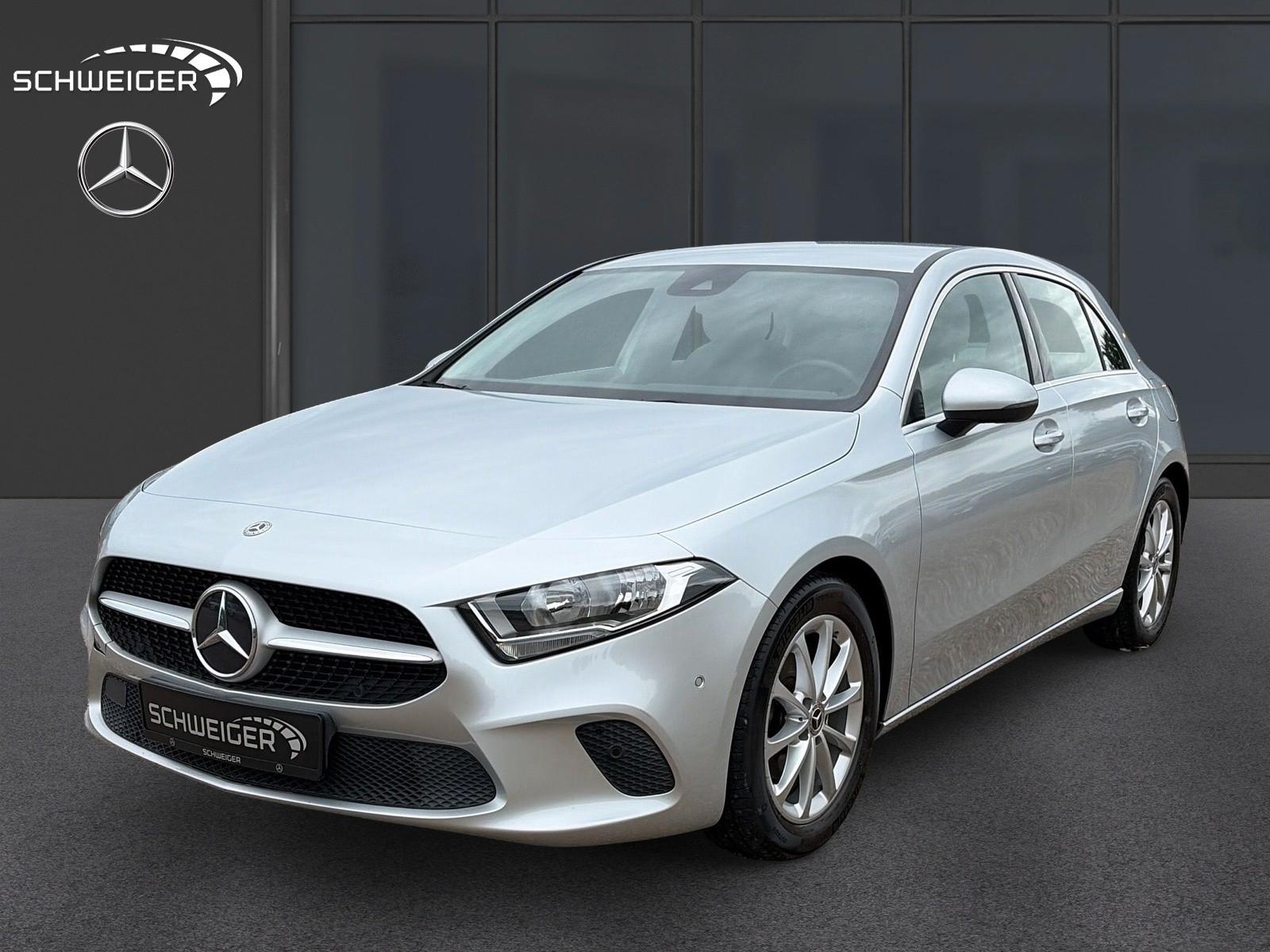 Mercedes-Benz A 180  Progressive MBUX NAVI PTS SHZ