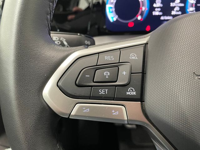 Golf VIII Life 1.5 TSI RFK LED ACC PDC