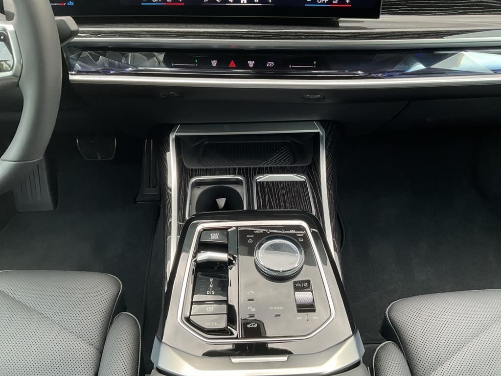 BMW 740 - Bild 12