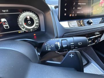 Nissan Qashqai Tekna°Premium Paket°HUD*Pano*Navi*Leder*