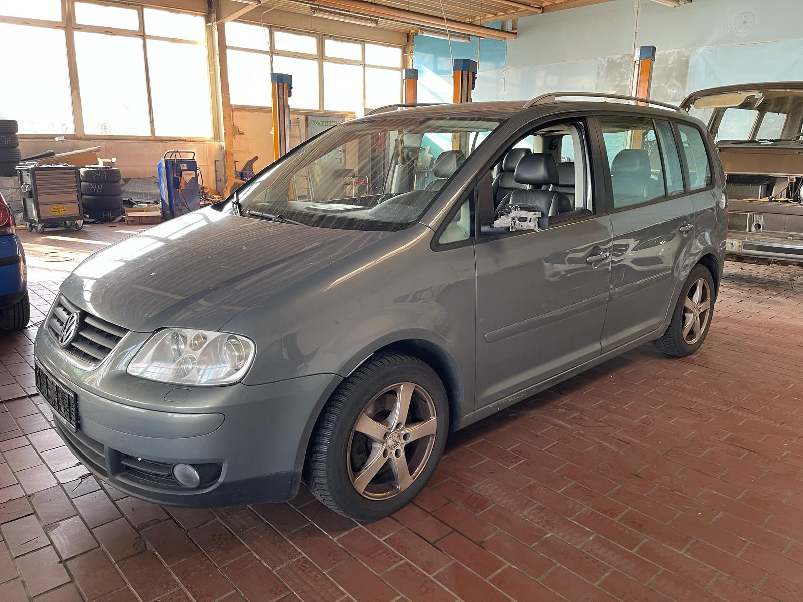 Volkswagen Touran 2.0 TDI Goal 7 Sitzer Klimatronik 125 KW