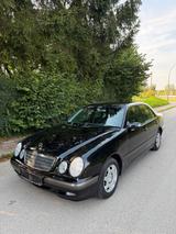 Mercedes-Benz Mercedes Benz E200 W210 Classic 26.000KM R... - Mercedes-Benz aus 1999: C Class