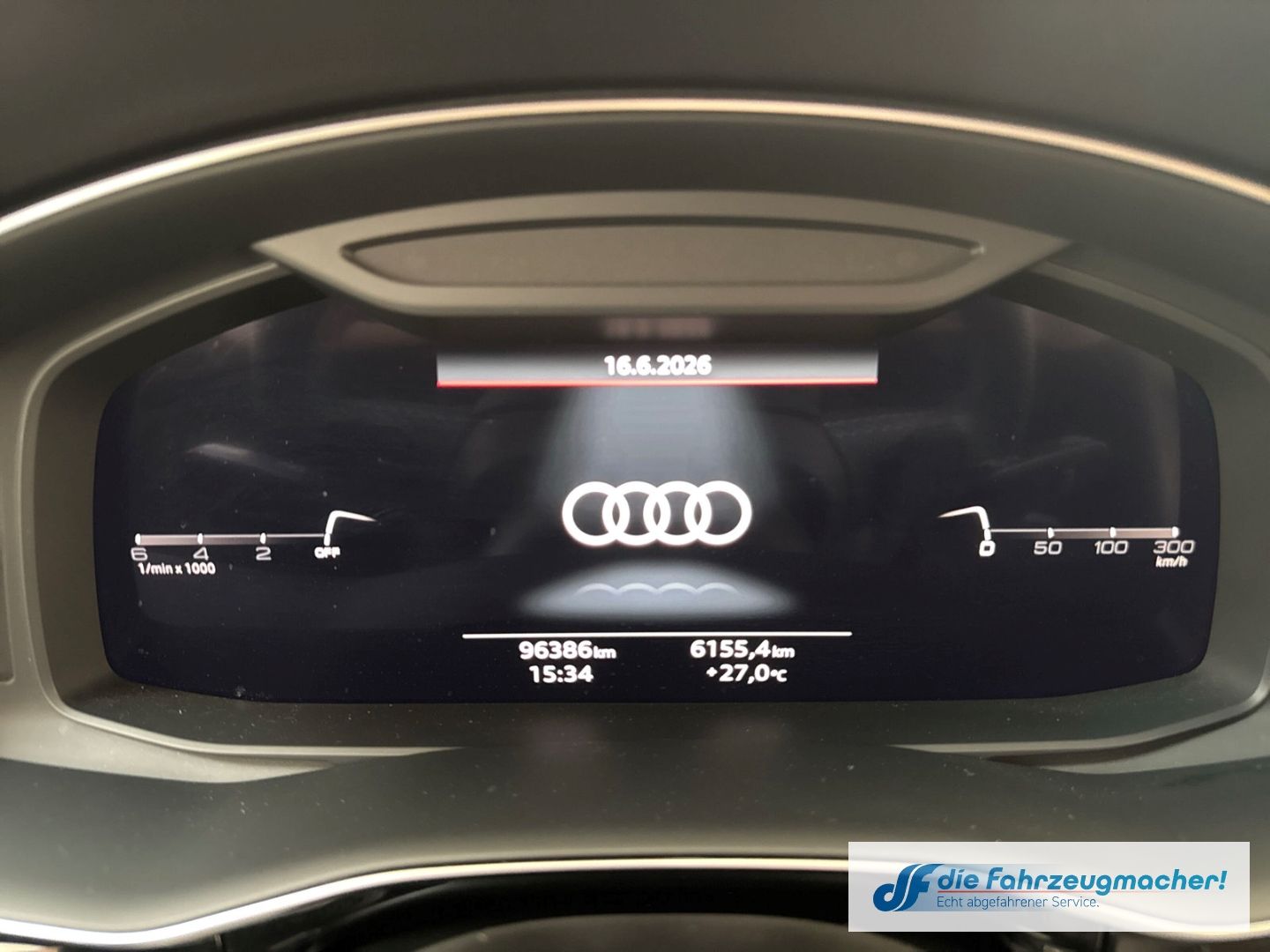 Fahrzeugabbildung Audi Q7 45 TDI quattro S-line Sportpaket LuftfeNiveau