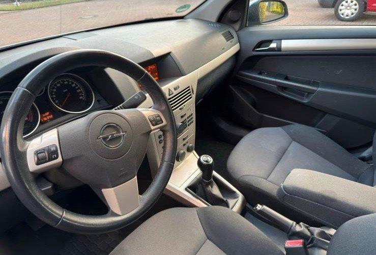 Opel Astra 2008 — photo 5