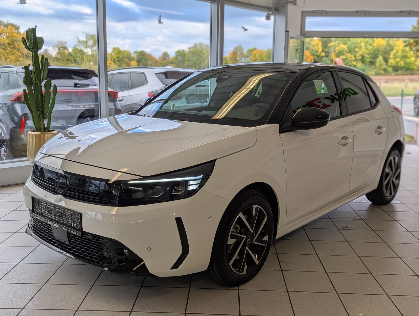 OPEL Corsa 1.2 GS IntelliLux Tech1-Komfort-Paket Cam - Image 3