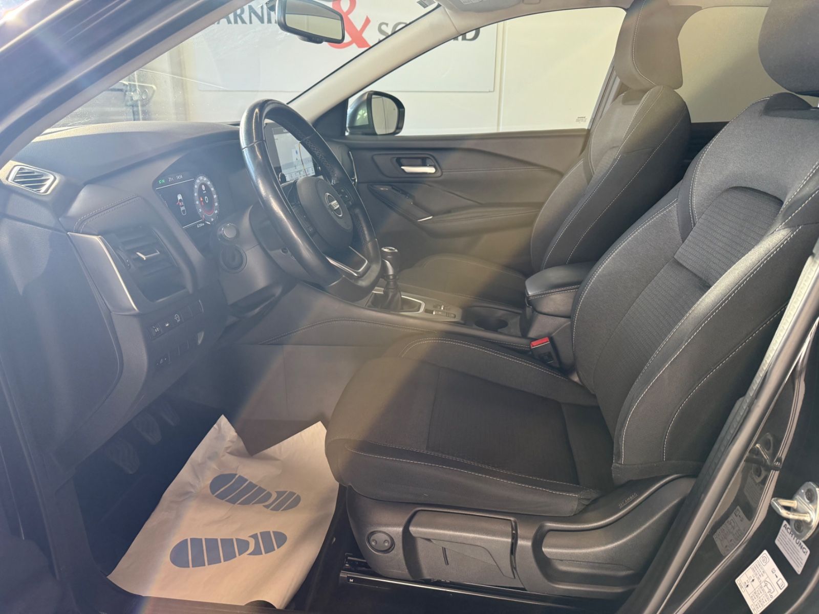 Fahrzeugabbildung Nissan Qashqai N-Connecta 360° Kamera, Navi, WP