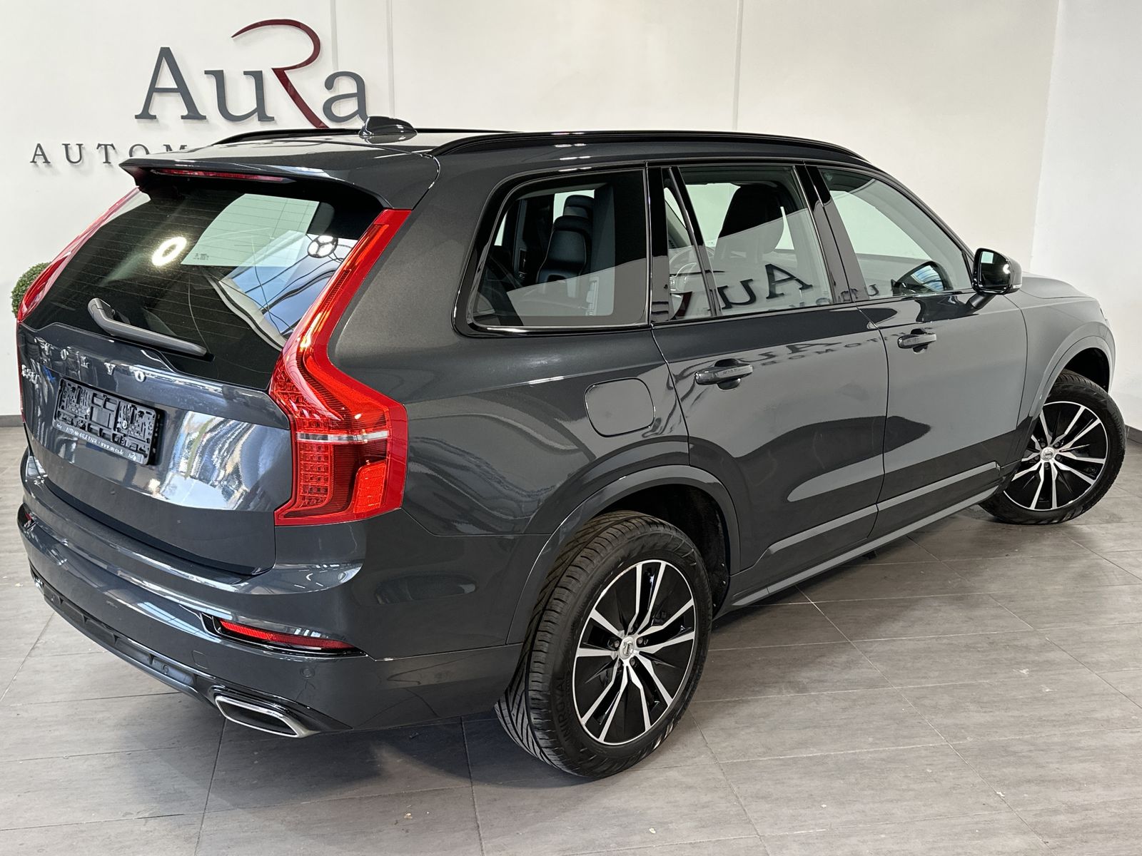 Fahrzeugabbildung Volvo XC90 R Design AWD 7-Sitzer NAV+LED+19ZO+ACC