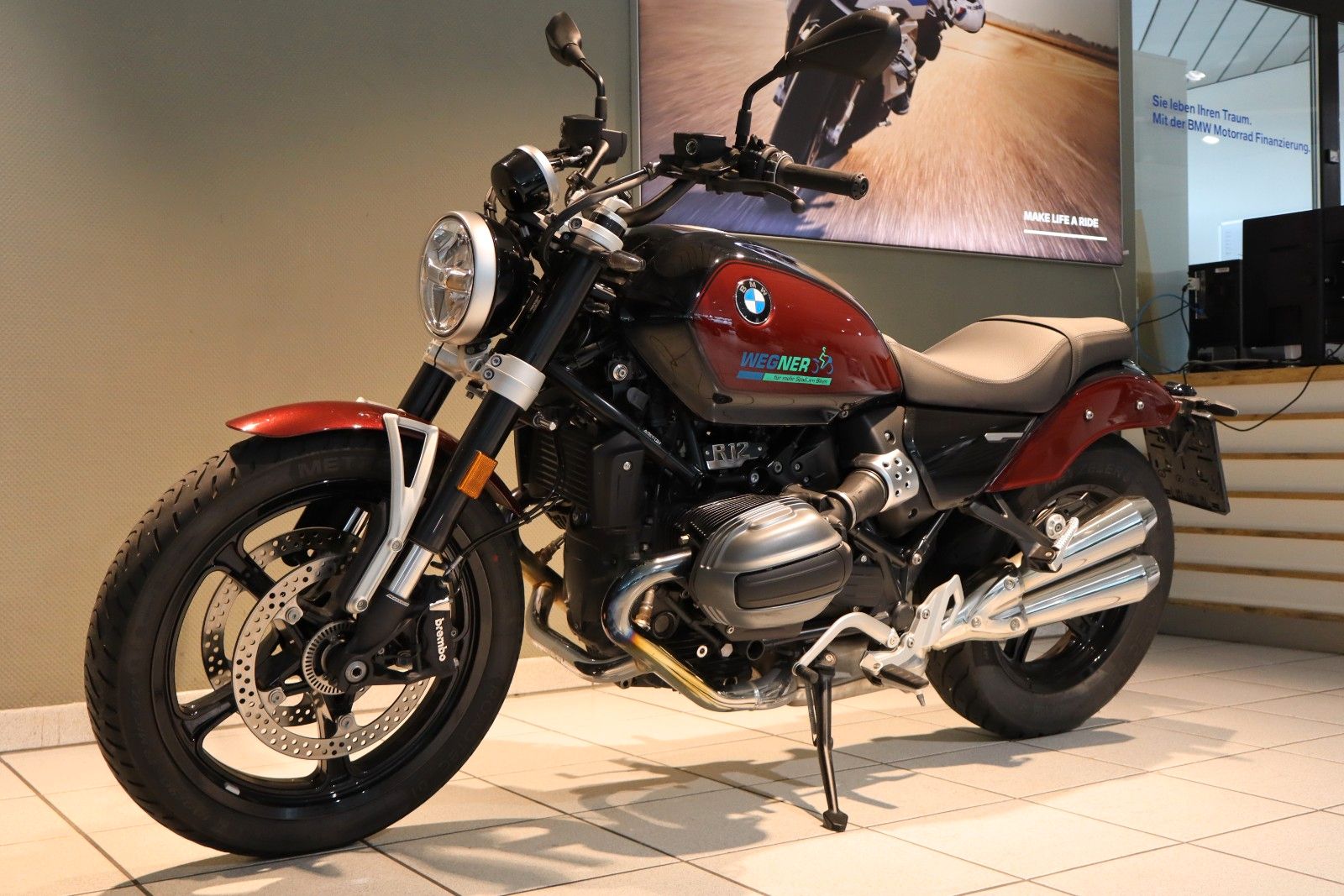 Fahrzeugabbildung BMW R 12