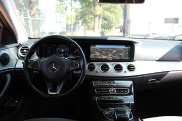 Mercedes E 200 - 10