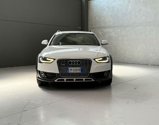 Audi A4 ALLROAD QUATTRO 2.0