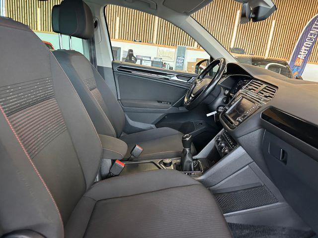 MYAUTOCENTER – Gebraucht- und Jahreswagen mit Werkstattservice in Pfaffenhofen Volkswagen Tiguan Sound BMTStart-Stopp 4Motion *2.Hand*AHK