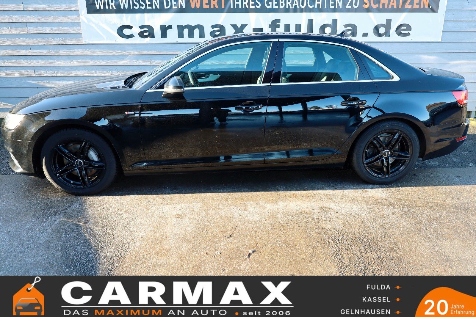 Fahrzeugabbildung Audi A4 Lim. quattro S Line T.Leder,Navi,Xenon,SH,PDC