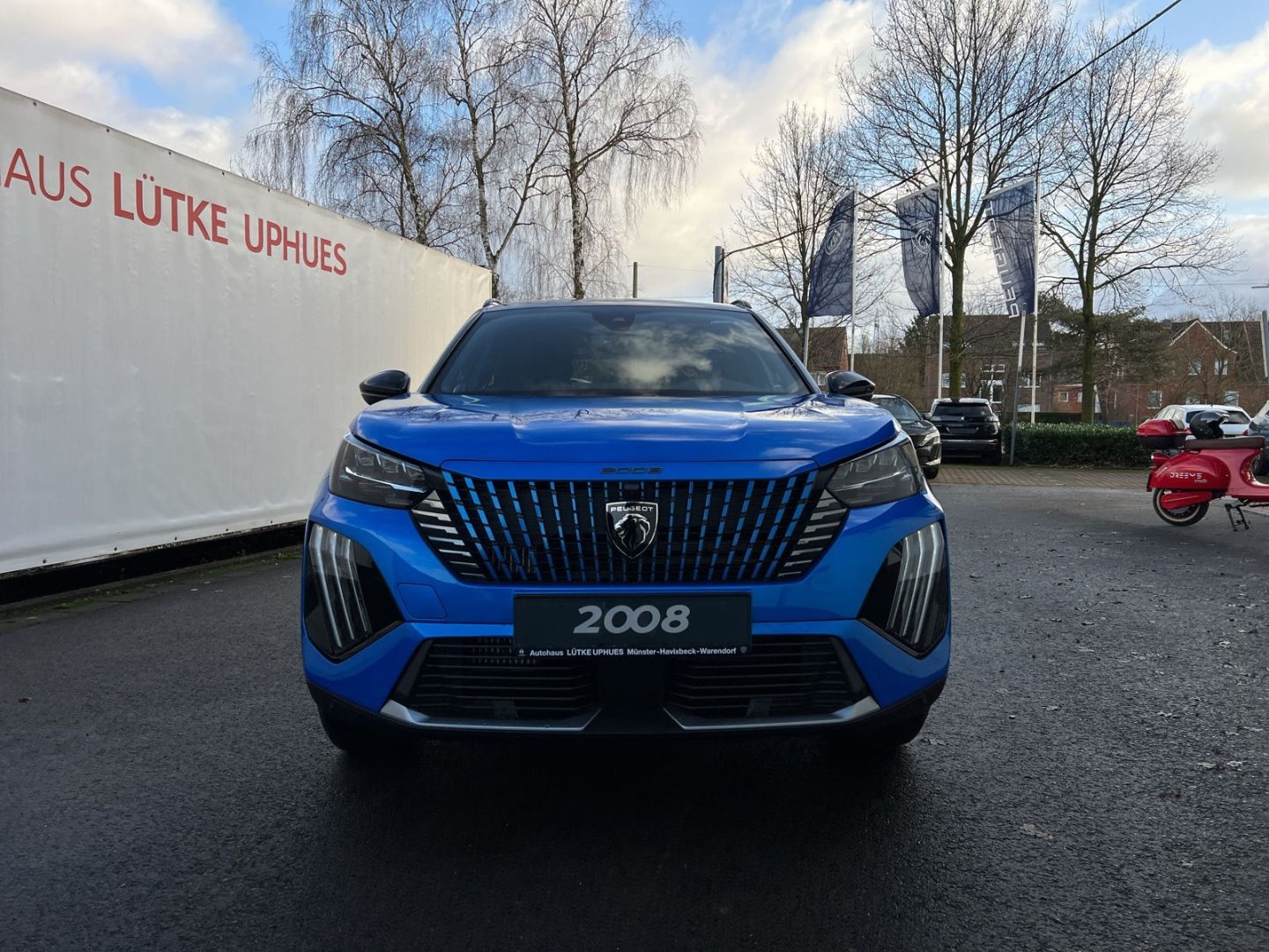 Fahrzeugabbildung Peugeot 2008 GT HYBRID 145 e-DSC6 Panorama Navi