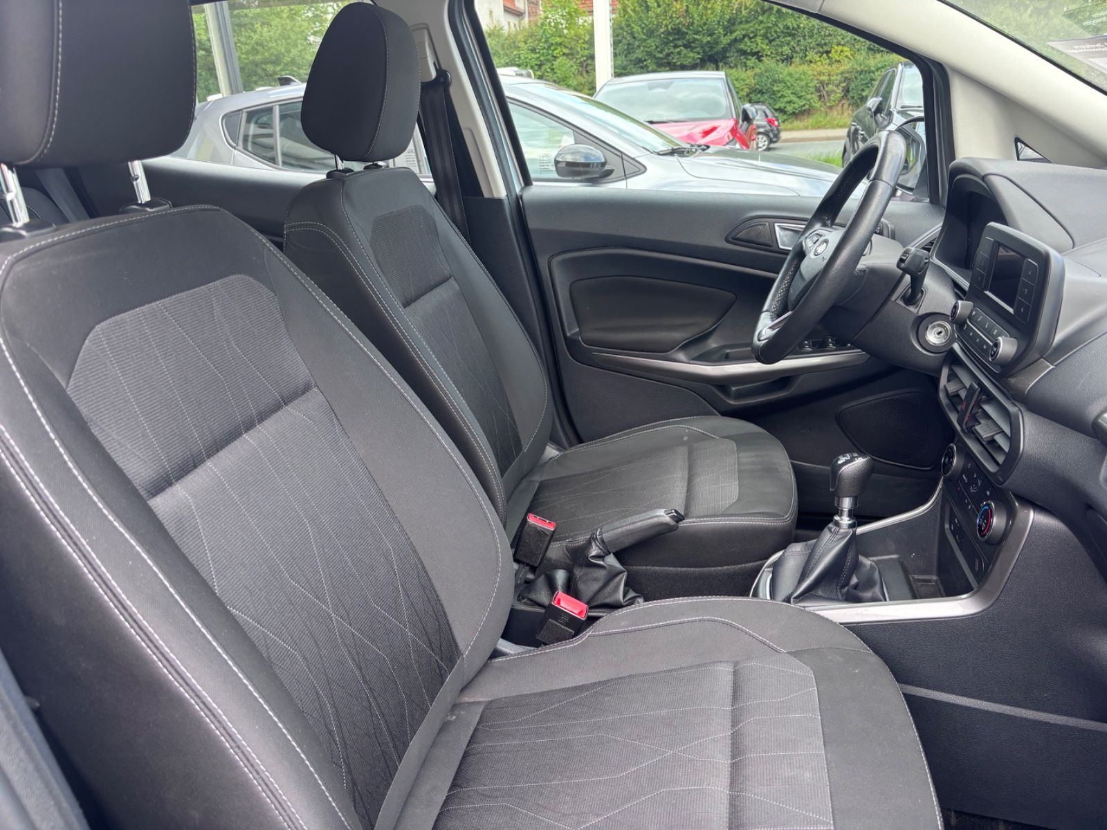 Fahrzeugabbildung Ford EcoSport Trend