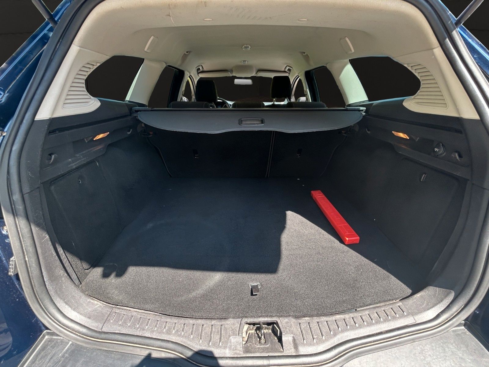 Fahrzeugabbildung Ford Focus Turnier TDCI Kima/TÜV NEU/TOP ZUSTAND