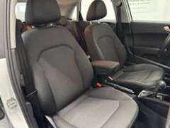 AUDI A1 1.4 TFSI DSG SB*S LINE*BI-XEN*PDC*NAVI*SHZ*