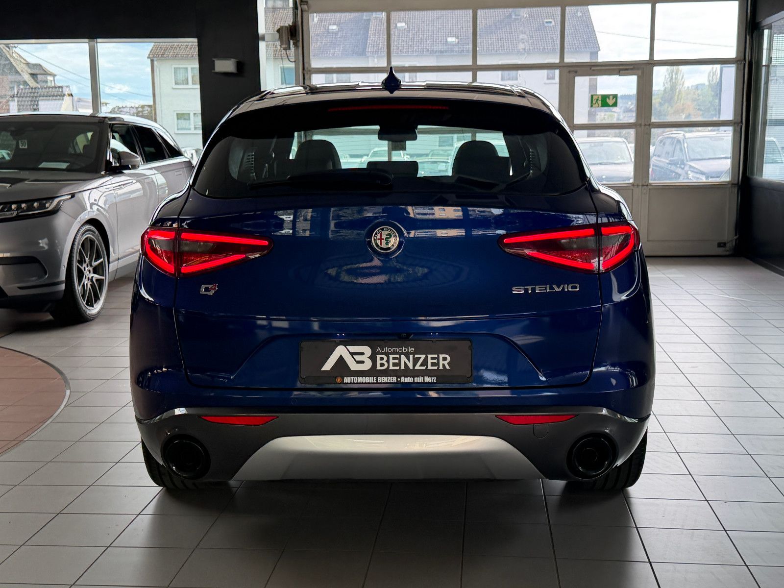Fahrzeugabbildung Alfa Romeo Stelvio Ti Q4/MEMORY/NAVI/KAMERA/ACC/KLIMA