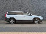 Volvo XC70 D5 AWD Linje Svart ACC/Standhz/Scheckh./AHK - Volvo XC70 mit Diesel-Antrieb: Kombi
