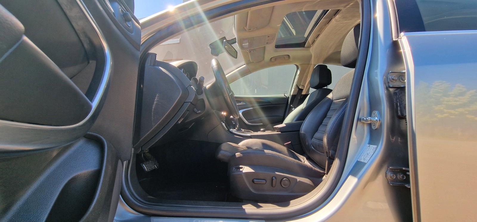 Opel Insignia A Lim. Sport 4x4*Automatik*Leder*NAVI*