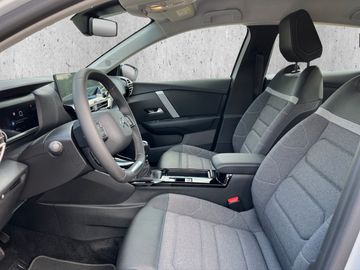 Citroën C4 PureTech 130 S&S Plus *CARPLAY*PDC*Allwetter*