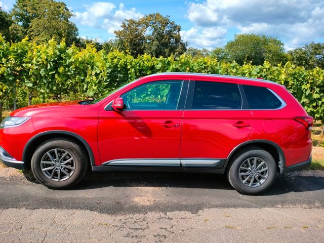 Mitsubishi Outlander 2.0 MIVEC Active ClearTec 2WD Active