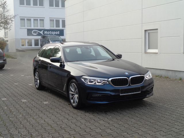 BMW 520d Touring Aut. Sport Line, Pano,AHK,Softclose