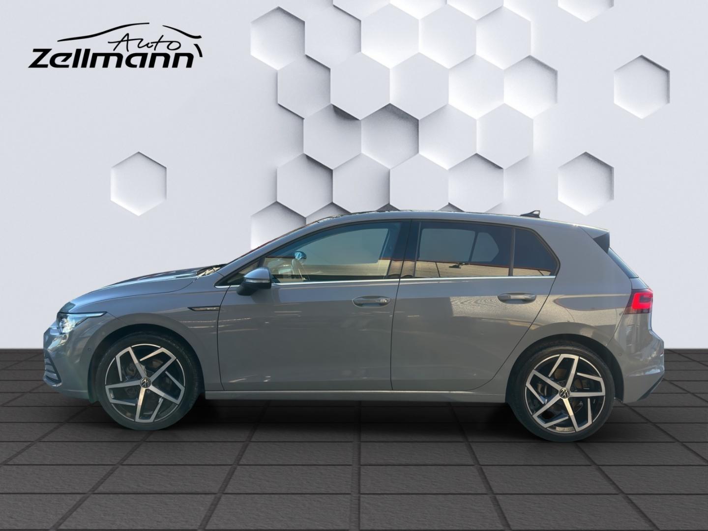 Volkswagen Golf VIII Mildhybrid EU6d-T Style 1.5 eTSI Matri