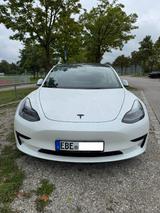 Tesla Model 3 Hinterradantrieb RWD RWD - Tesla Gebrauchtwagen in München